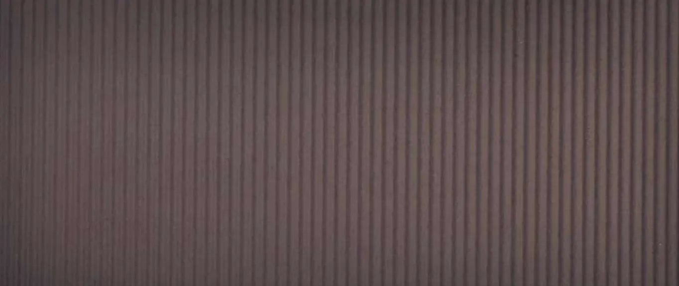 Metal panel swatch in Small Cylinder - Normanie Red.
