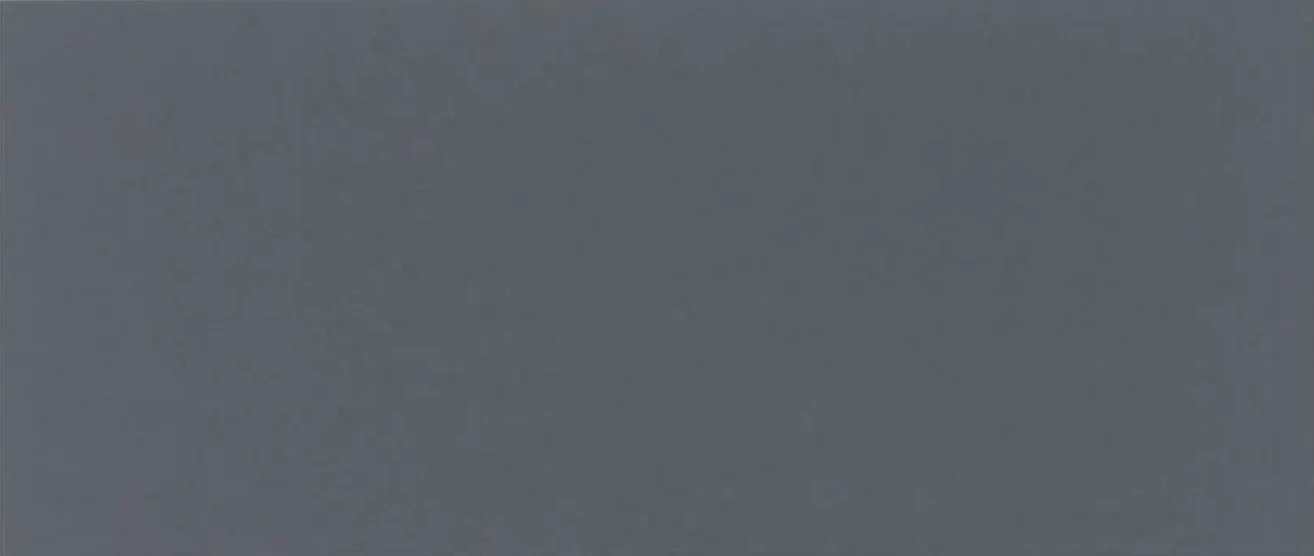Metal panel swatch in Meridian Grey.